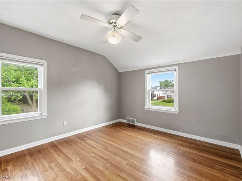 7906 Kenton Avenue, Parma, OH 44129 Photo 14