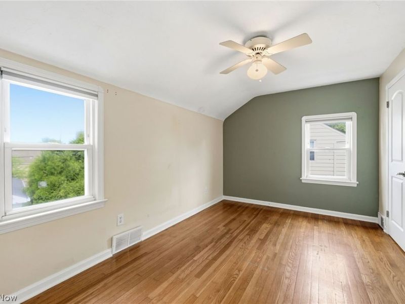 7906 Kenton Avenue, Parma, OH 44129 Photo 16