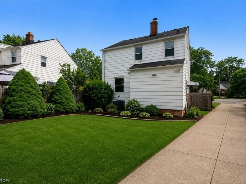7906 Kenton Avenue, Parma, OH 44129 Photo 21