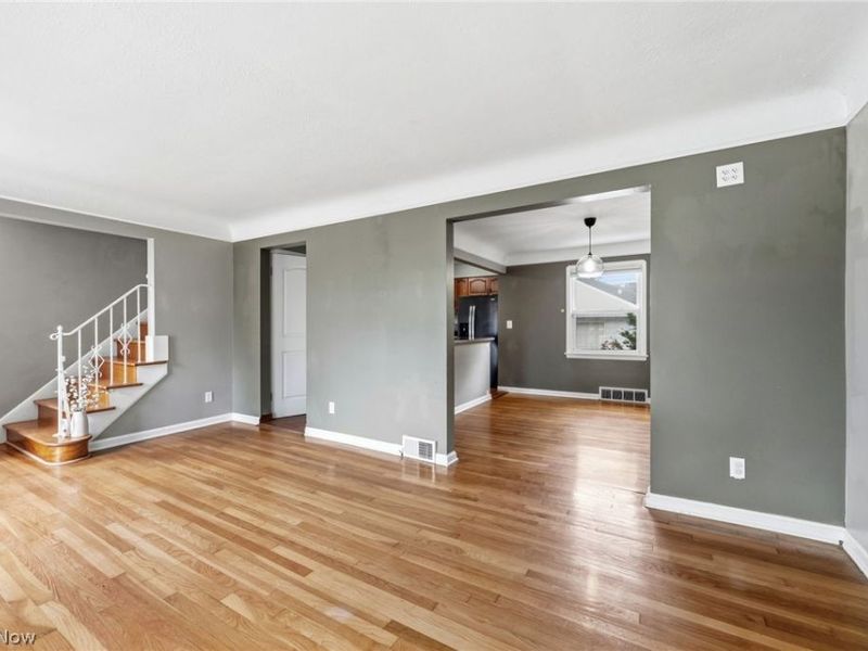 7906 Kenton Avenue, Parma, OH 44129 Photo 7