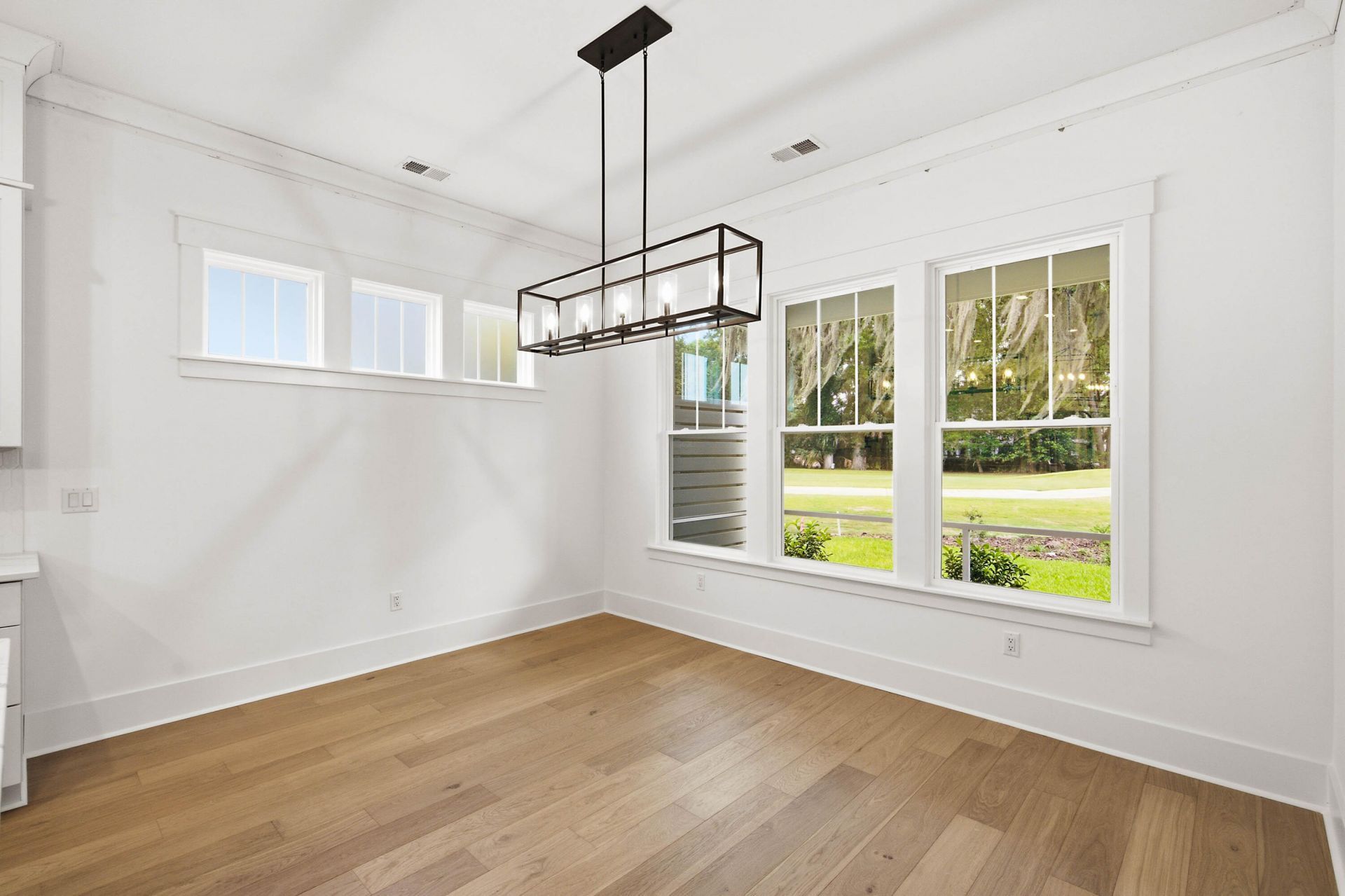 665 S Reeve Road Photo 14
