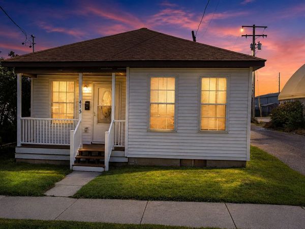 413 W Jackson Street , Ottawa, IL 61350