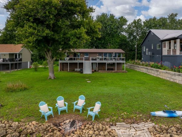 24701 178th Street , Pleasant Valley, IA 52767