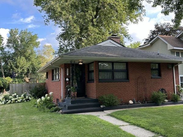 455 Ridgeland Avenue, Valparaiso, IN 46385