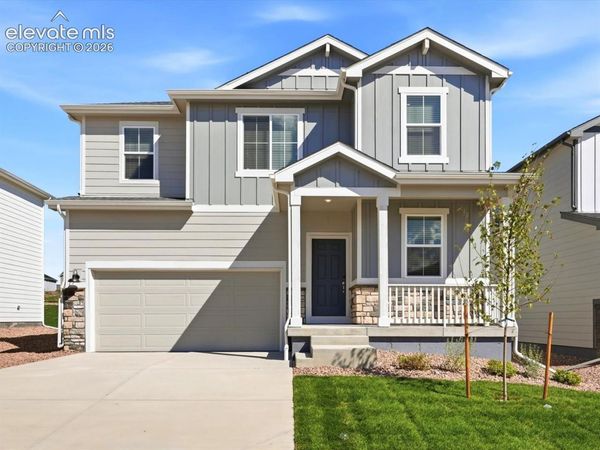6747 Roundtail Way, Colorado Springs, CO 80925