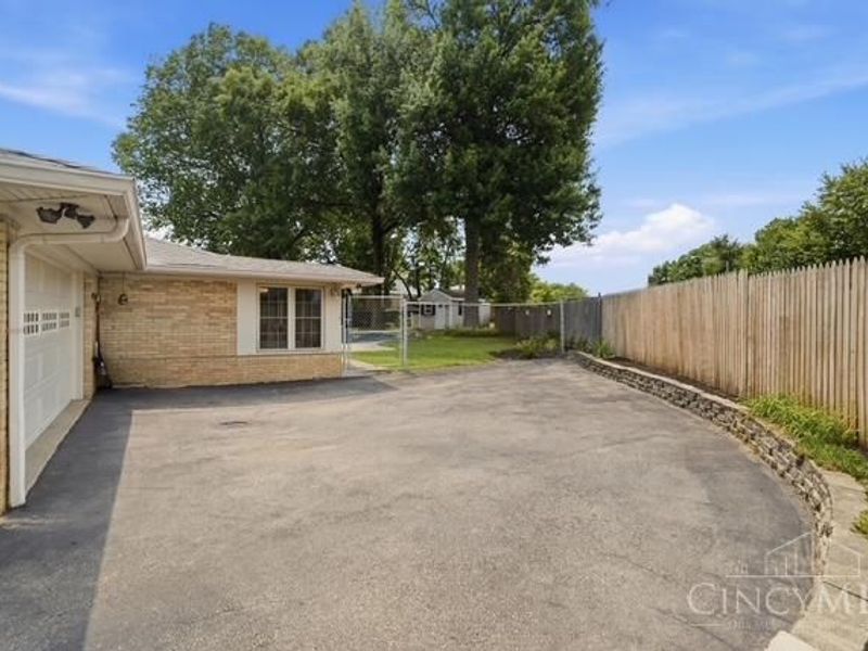 8575 Kentland Court, Amberley, OH 45236 Photo 57