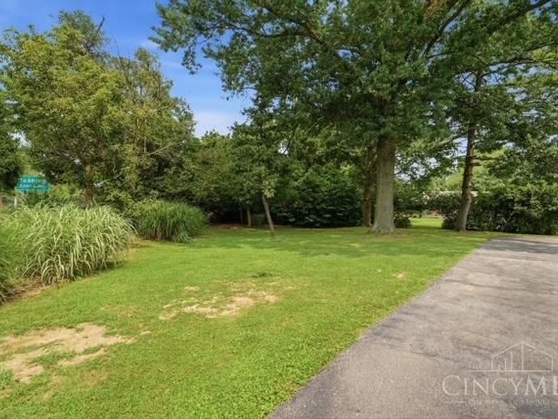 8575 Kentland Court, Amberley, OH 45236 Photo 61