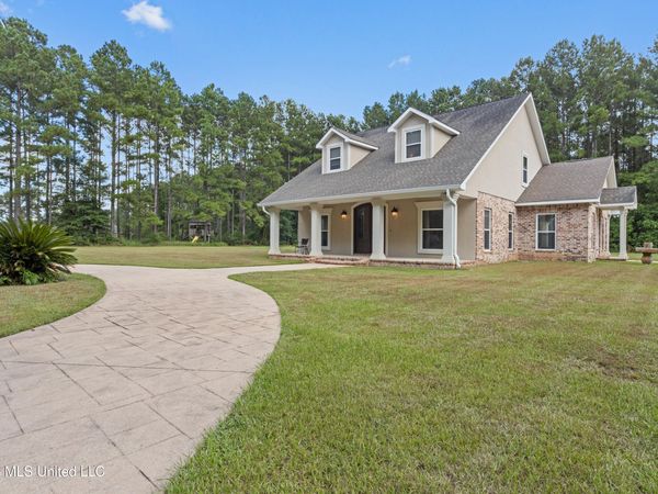 22345 Blackwell Farm Road, Saucier, MS 39574