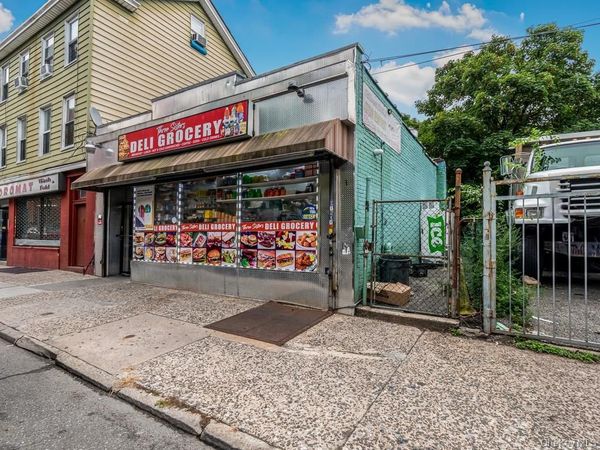 26 W Third Street , Mount Vernon, NY 10550