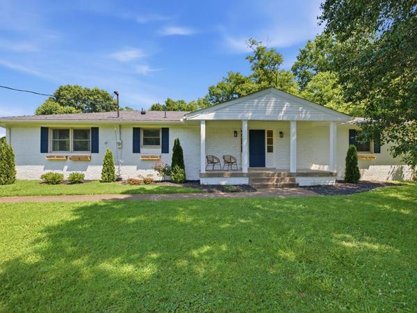 202 Harpeth Hills Dr , Franklin, TN 37069