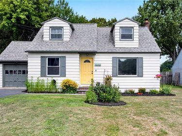 126 Dolshire Drive, Syracuse, NY 13212