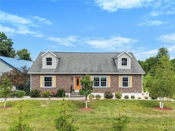 700 Kibby Road , Baldwinsville, NY 13027