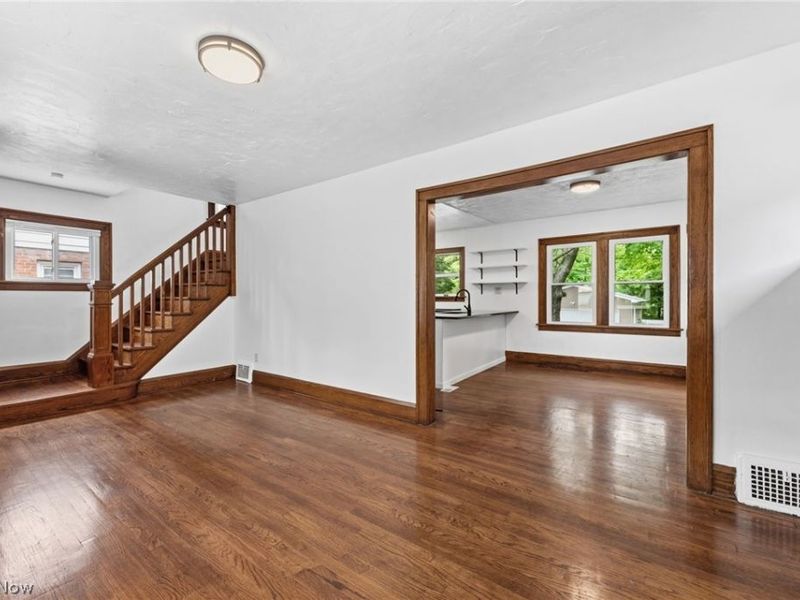 1487 Maplegrove Road, South Euclid, OH 44121 Photo 9