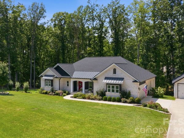 116 Harbor Ridge Drive, Statesville, NC 28677