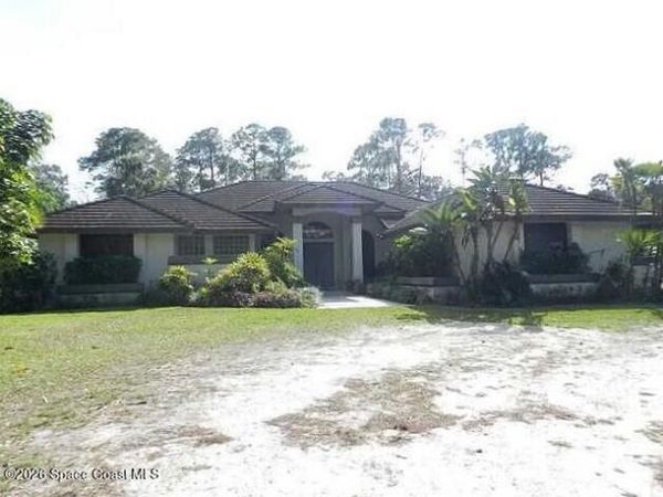 13052 Compton Road , Loxahatchee, FL 33470