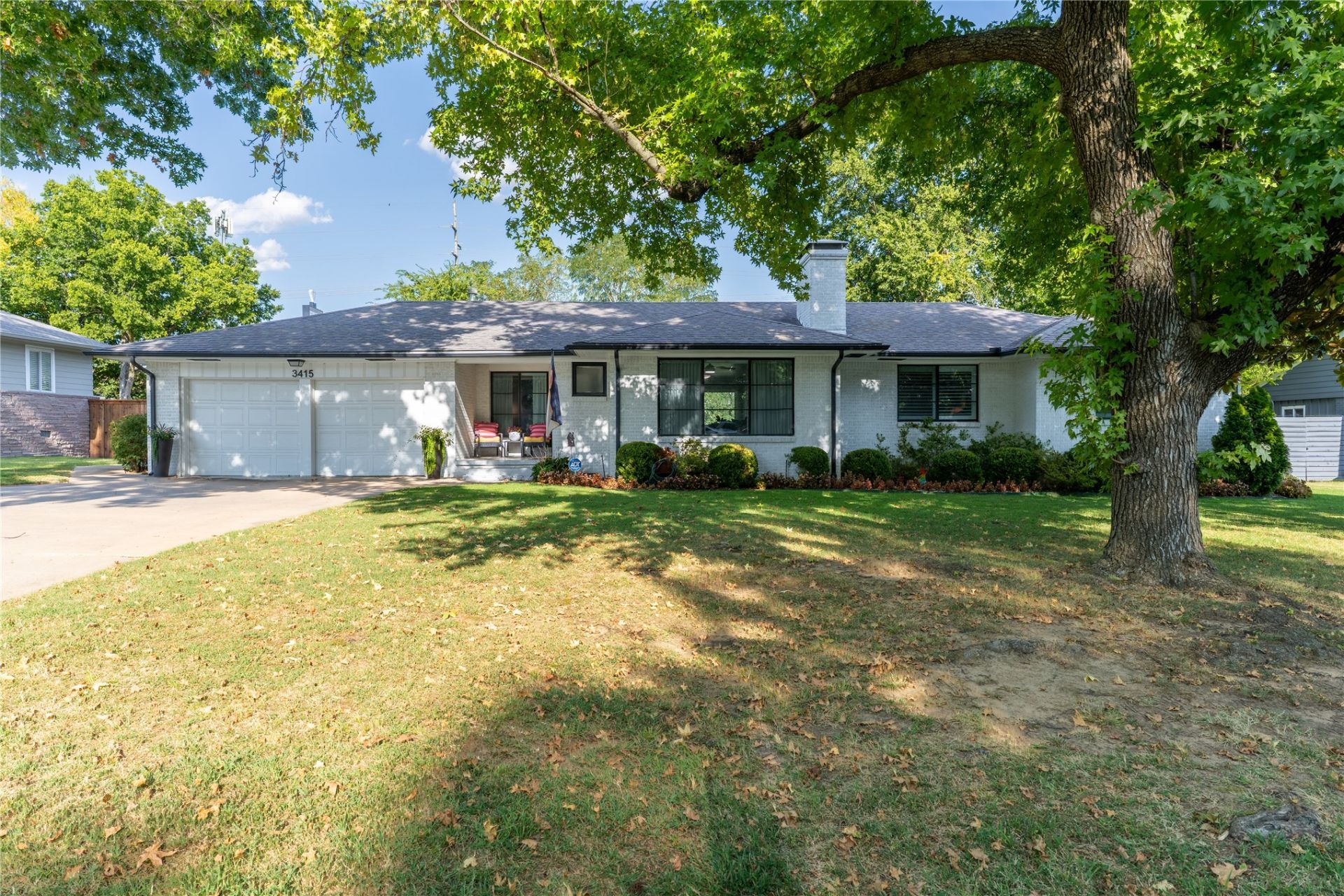 3415 S Gary Place, Tulsa, OK 74105 Main Photo