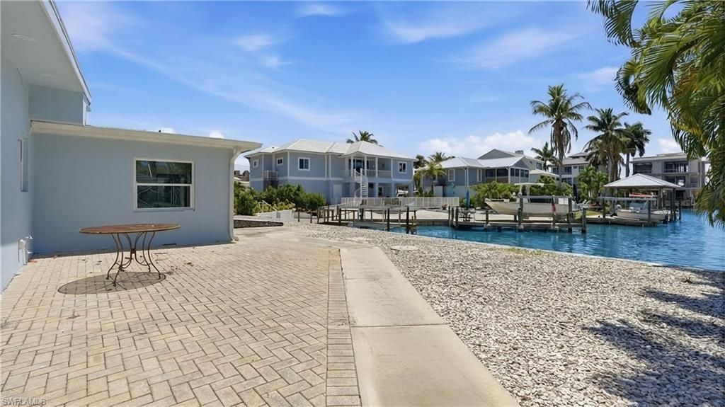 8336 Lagoon Rd, Fort Myers Beach, FL 33931 Photo