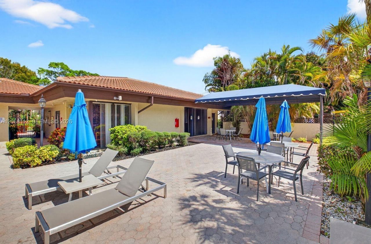 21785 Cypress Dr , Unit 46H, Boca Raton, FL 33433 Photo