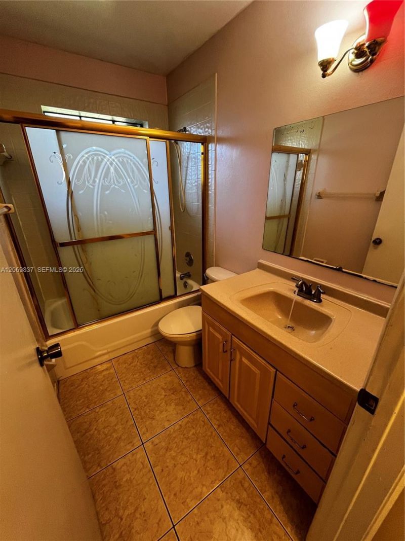 4296 Woodstock Dr , Unit A, West Palm Beach, FL 33409 Photo