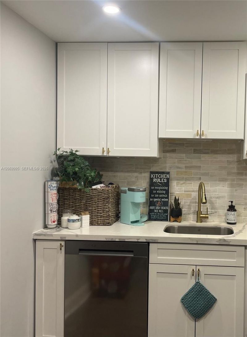 1401 SW 134th Way , Unit 305C, Pembroke Pines, FL 33027 Photo