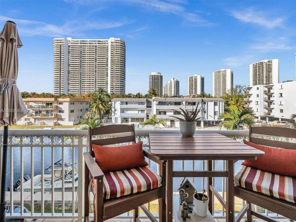 3601 NE 170th St , Unit 301, North Miami Beach, FL 33160