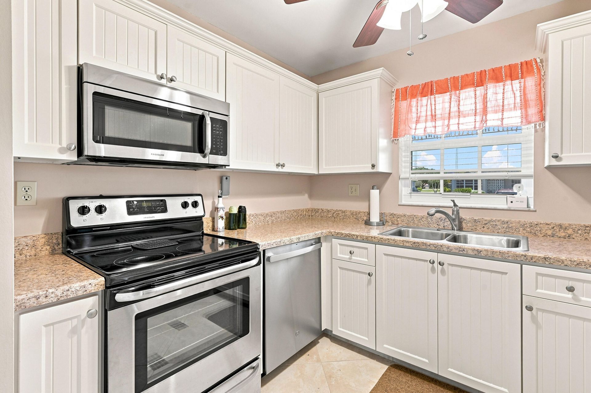 14499 Canalview Drive, Unit D, Delray Beach, FL 33484 Photo