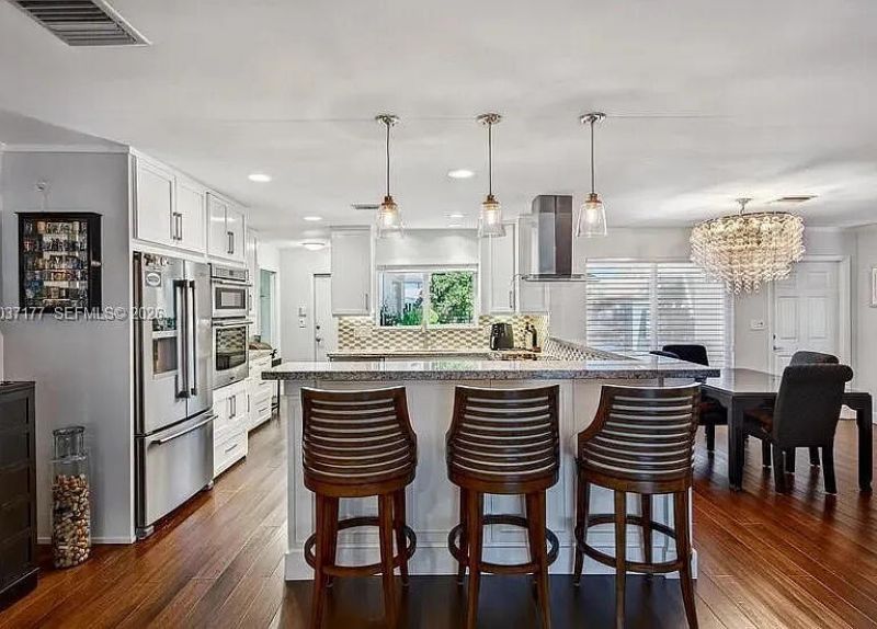 2125 NE 17th Terrace, Wilton Manors, FL 33305 Photo