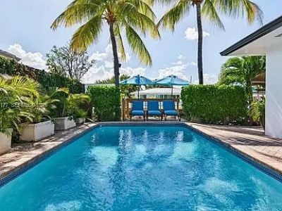 2125 NE 17th Terrace, Wilton Manors, FL 33305 Photo