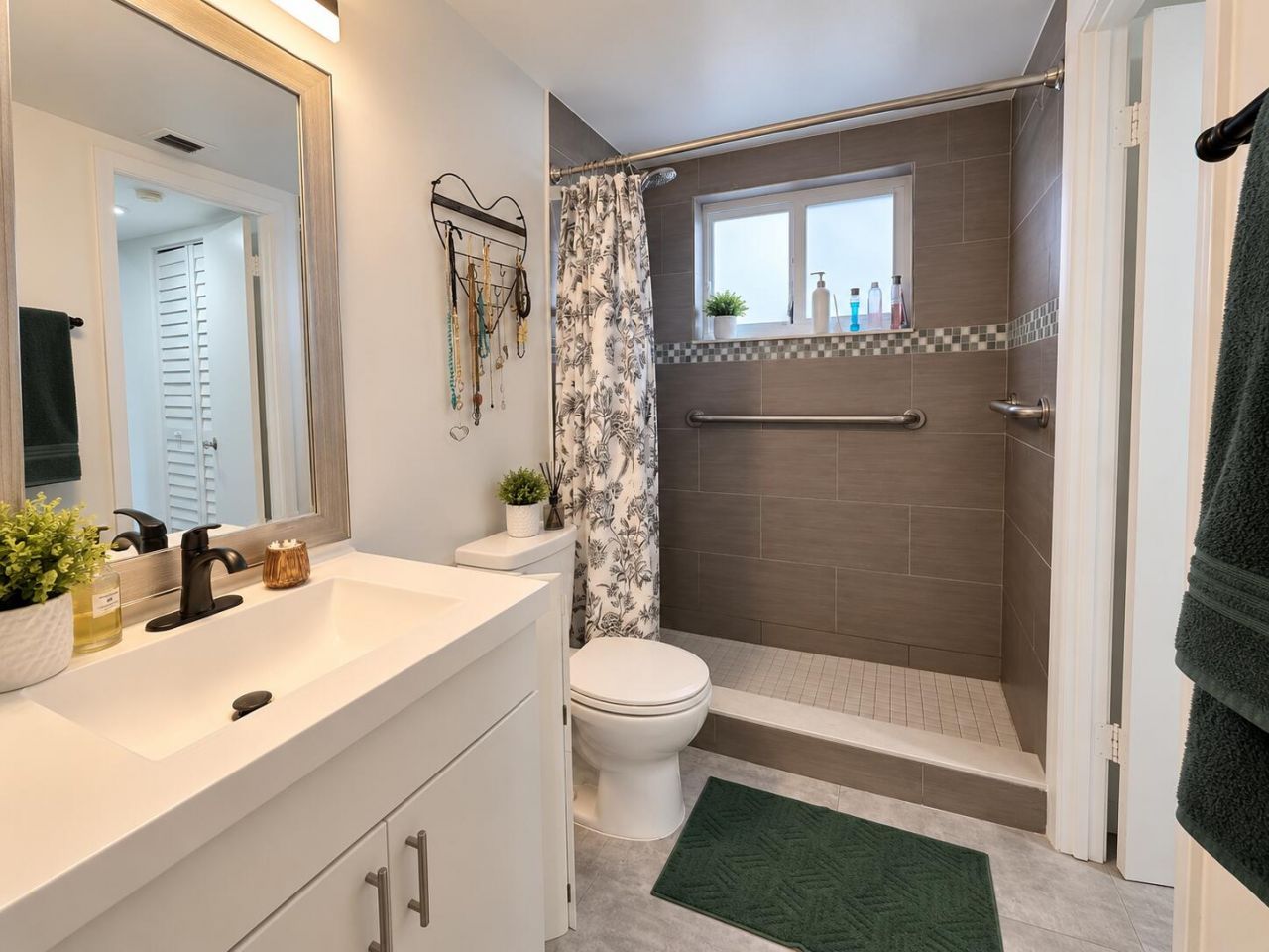 7915 Camino Real, Unit Apt N416, Miami, FL 33143 Photo