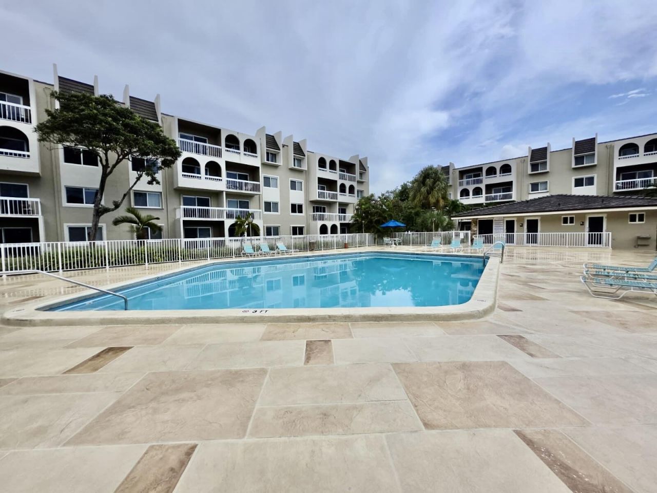 7915 Camino Real, Unit Apt N416, Miami, FL 33143 Photo
