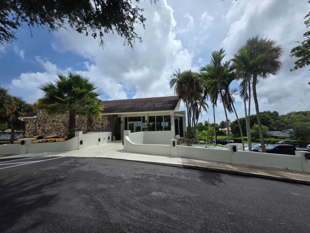 7915 Camino Real, Unit Apt N416, Miami, FL 33143 Photo