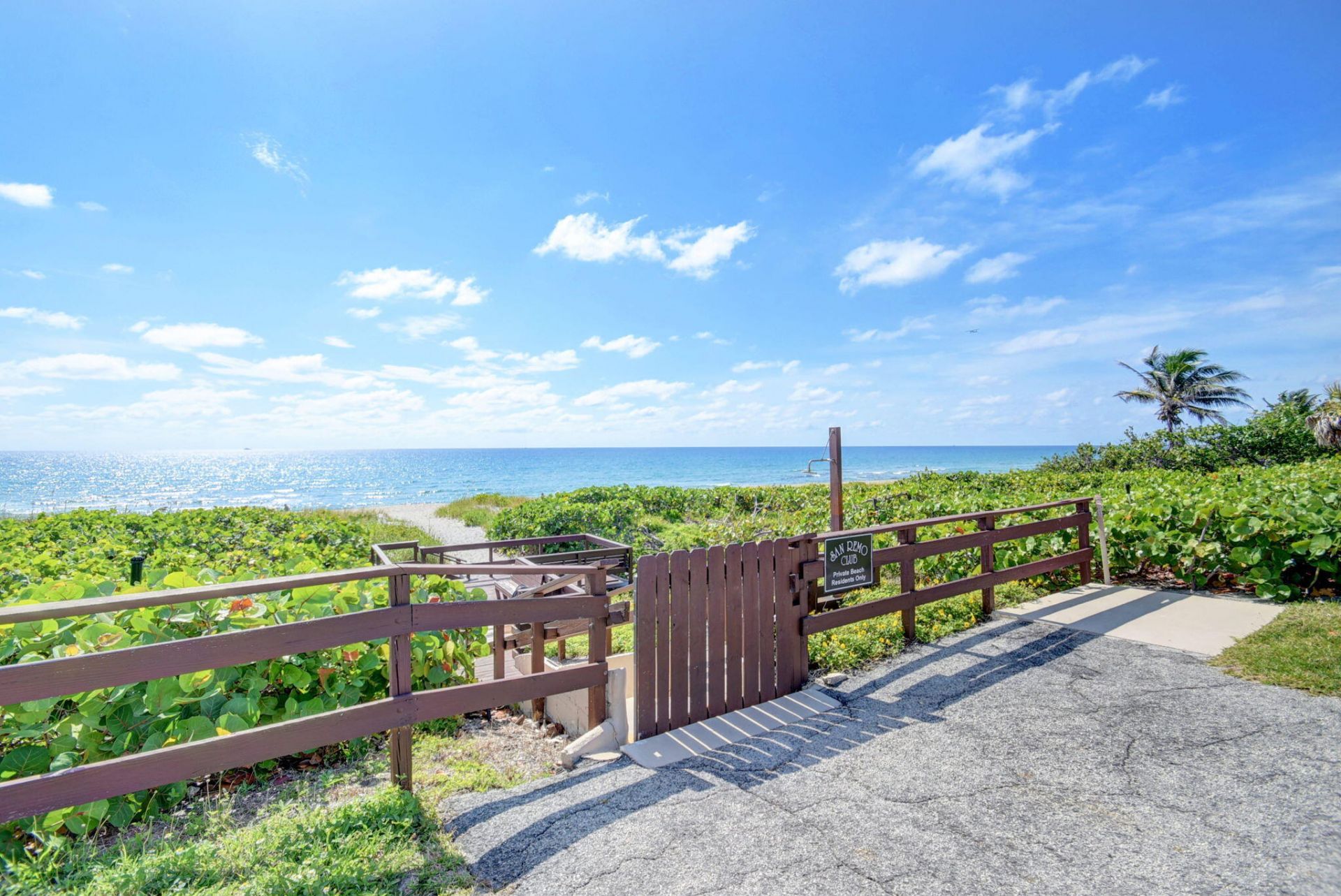 2871 N Ocean Boulevard, Unit D210, Boca Raton, FL 33431 Photo