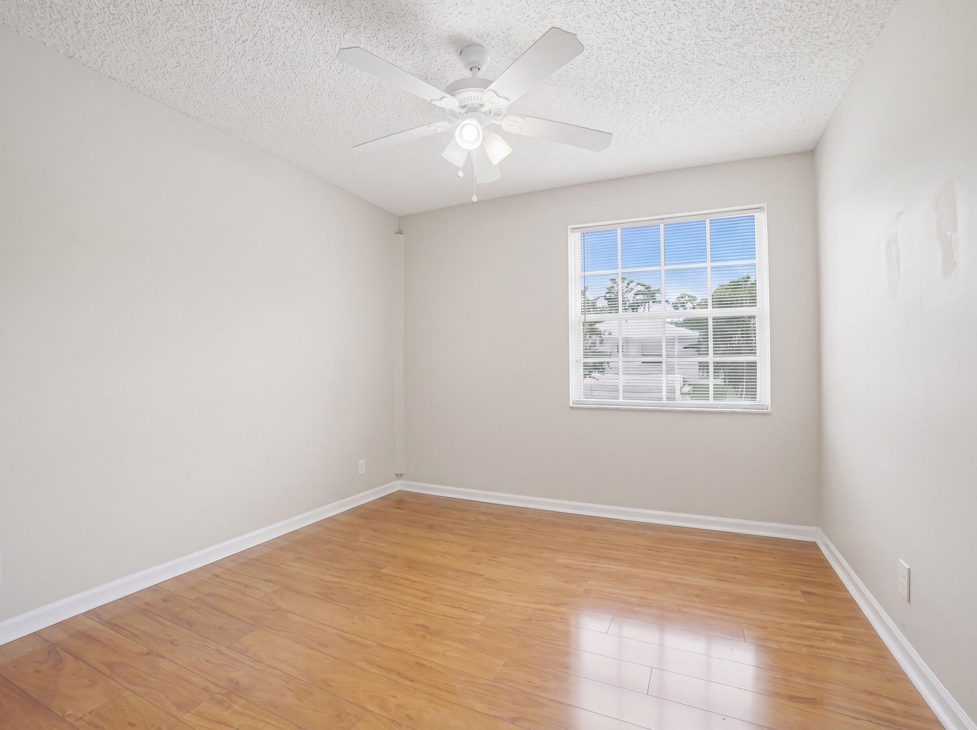 10682 NW 48th Street, Coral Springs, FL 33076 Photo