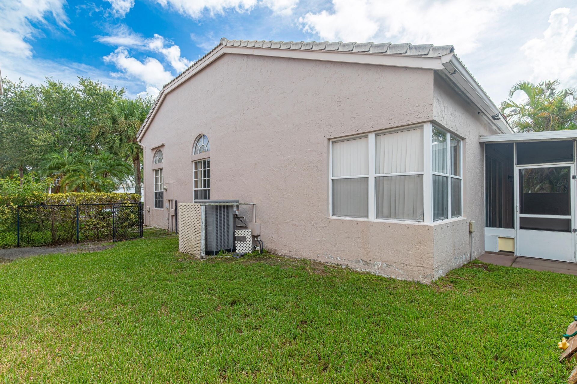 10682 NW 48th Street, Coral Springs, FL 33076 Photo
