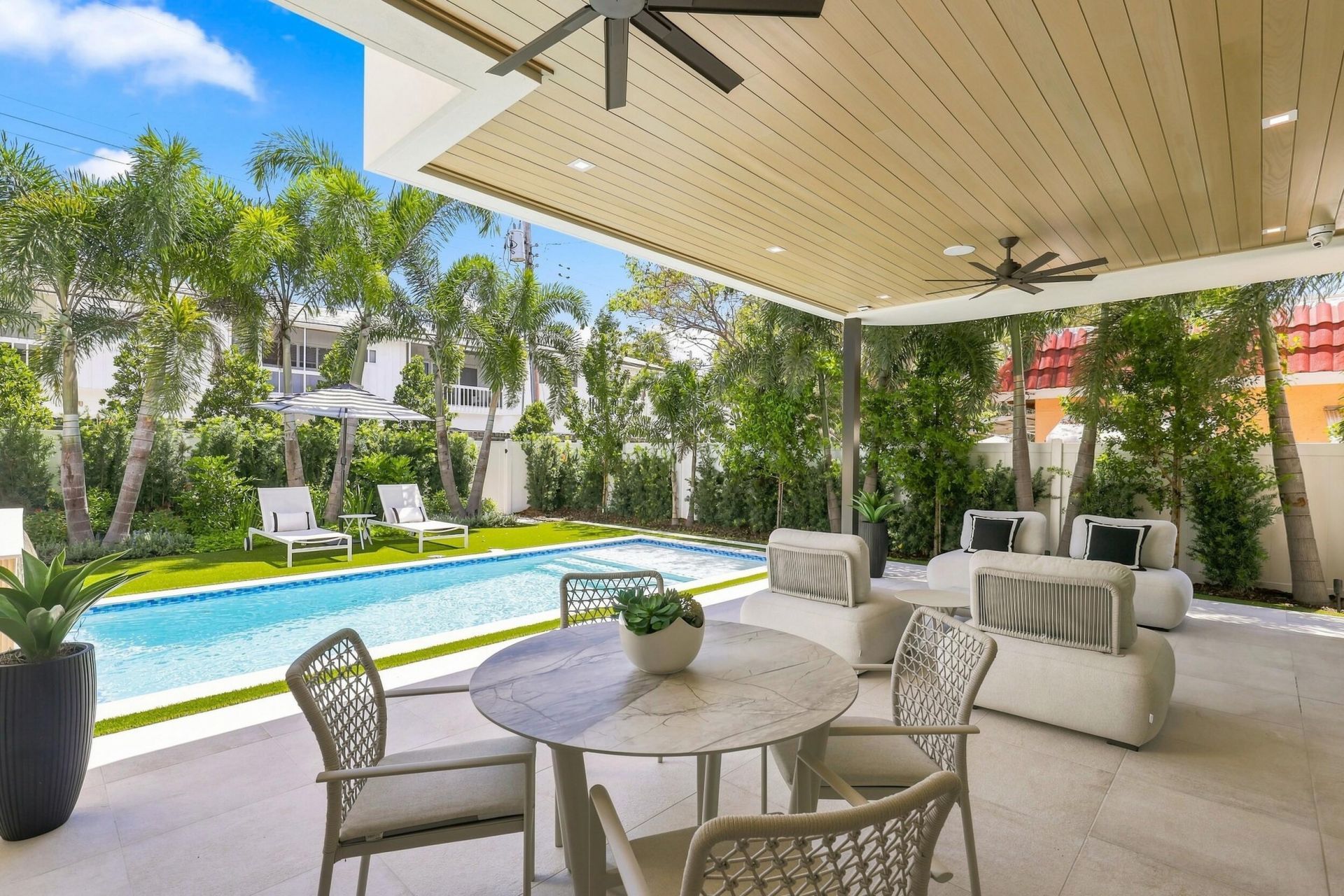 130 NE Wavecrest Way, Boca Raton, FL 33432 Photo