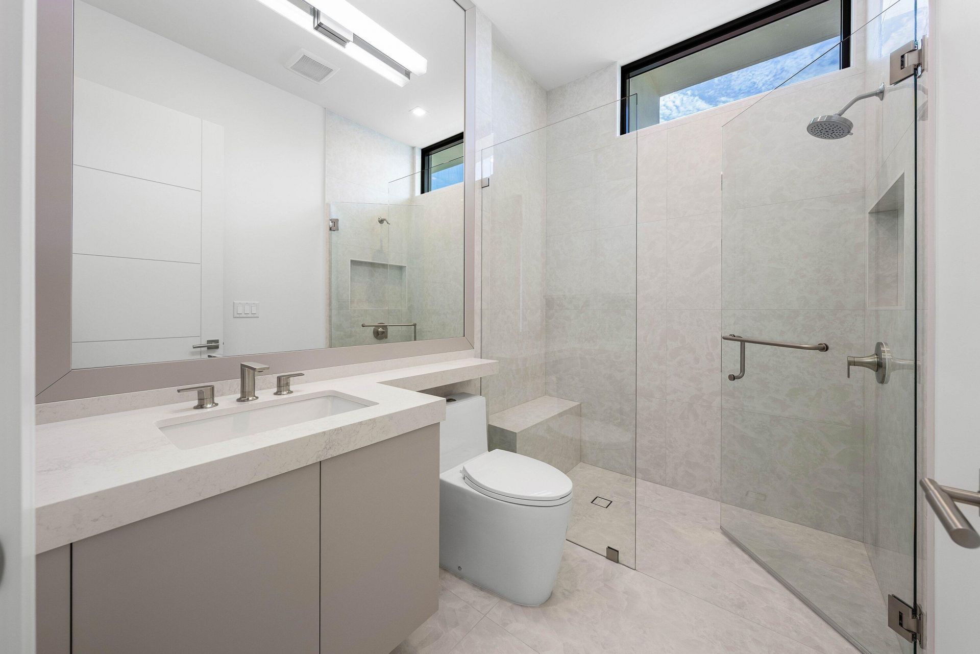 130 NE Wavecrest Way, Boca Raton, FL 33432 Photo