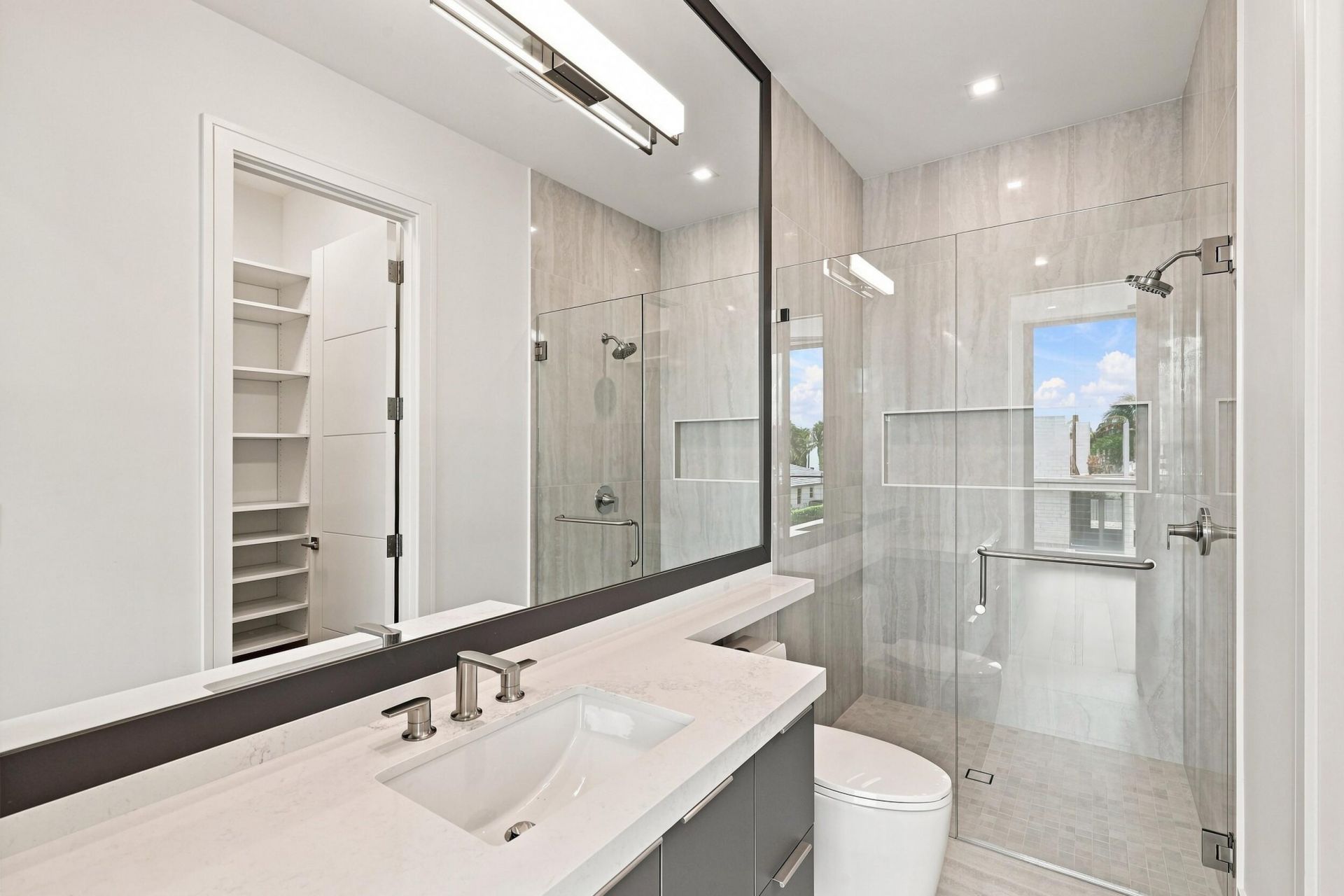 130 NE Wavecrest Way, Boca Raton, FL 33432 Photo