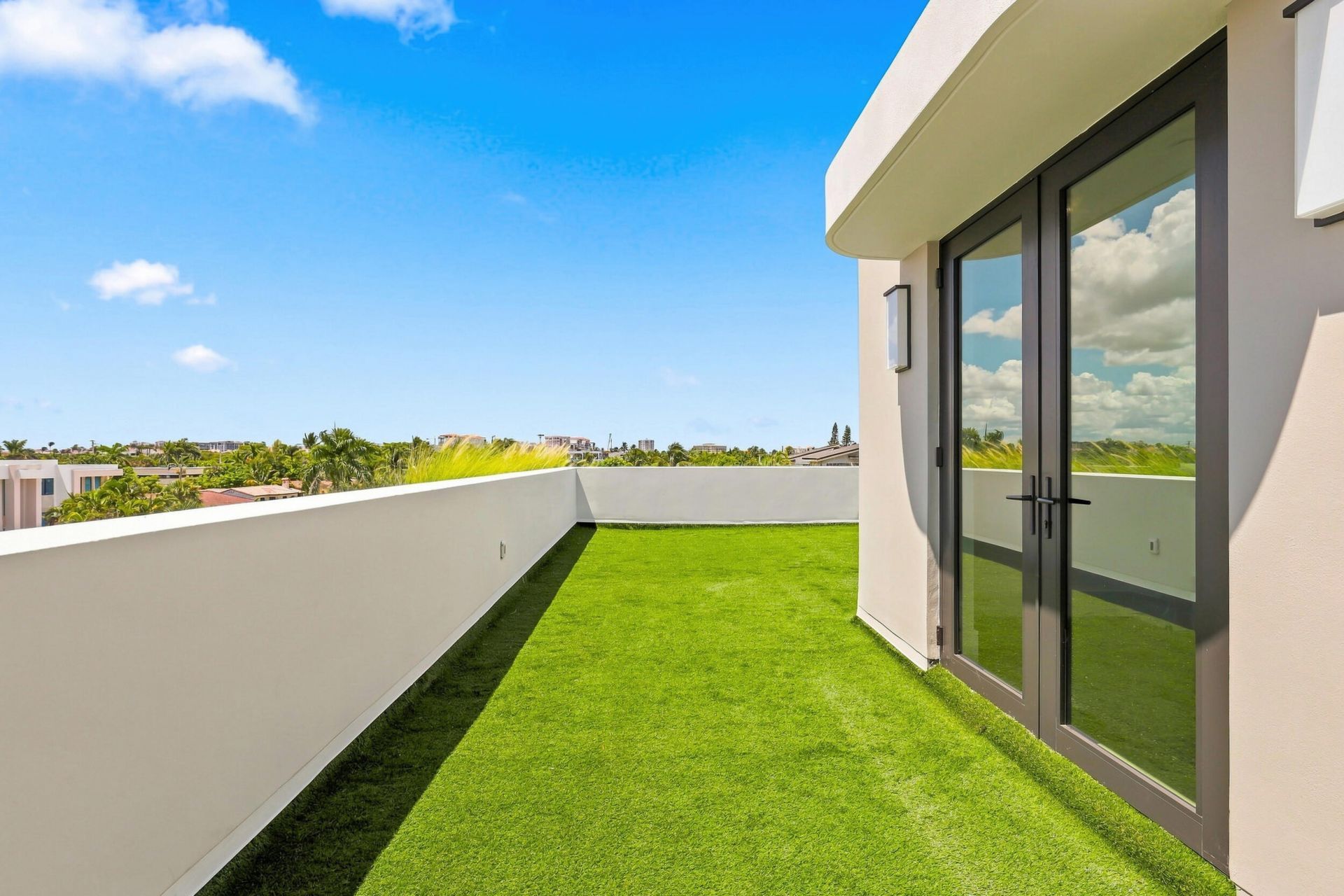 130 NE Wavecrest Way, Boca Raton, FL 33432 Photo