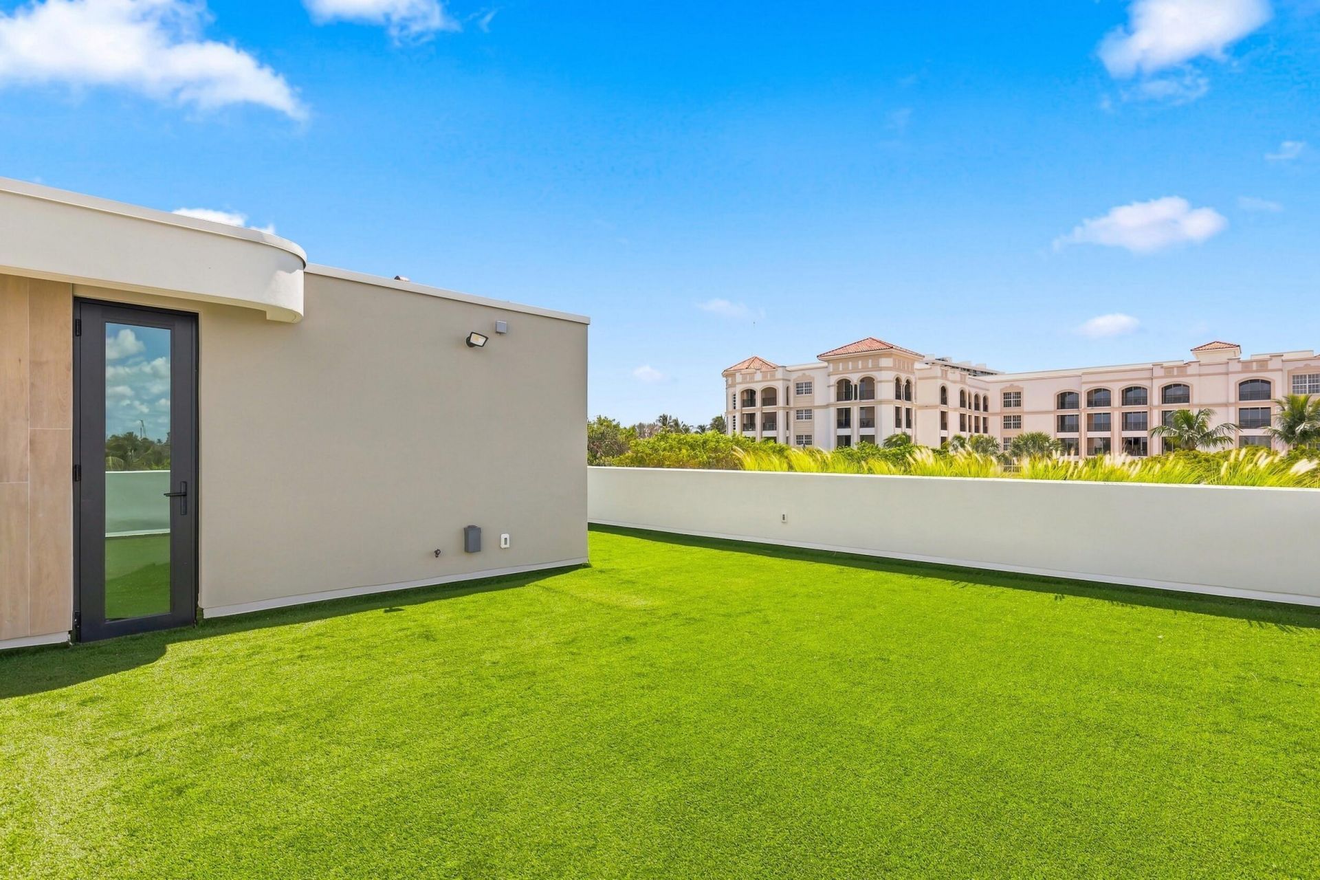130 NE Wavecrest Way, Boca Raton, FL 33432 Photo