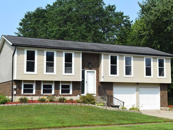 8059 Harvest Lane , Indianapolis, IN 46256