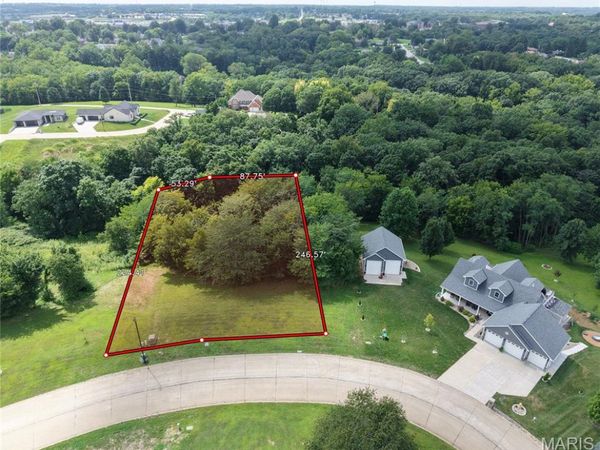 43 Gala Drive , Hannibal, MO 63401