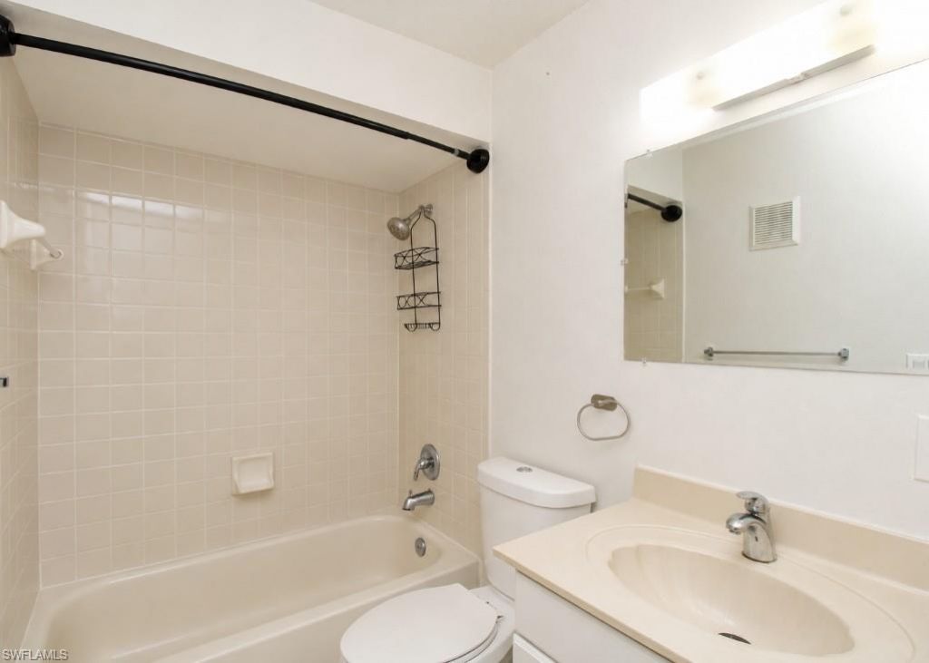 2214 Arbour Walk Cir, Unit 2026, Naples, FL 34109 Photo
