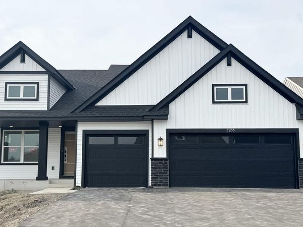 1905 Dogwood Court, Carver, MN 55315