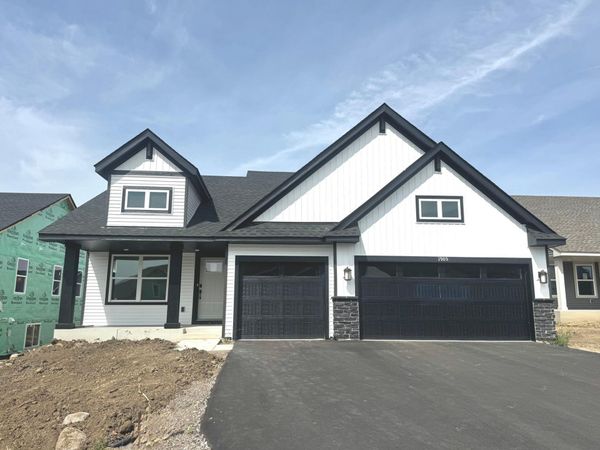 1905 Dogwood Court, Carver, MN 55315