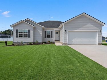 853 Alberta Drive, Bowling Green, KY 42101