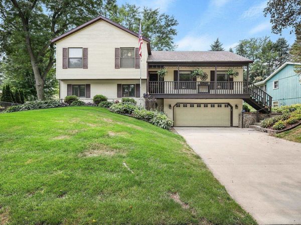 9 Krystana Way, Madison, WI 53711