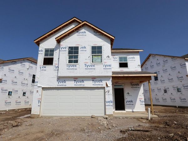 1147 Brittany Drive, Delaware, OH 43015
