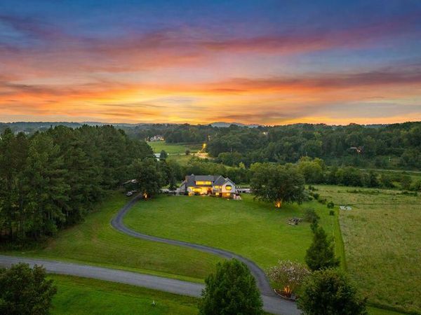 1222 Green Court, Seymour, TN 37865