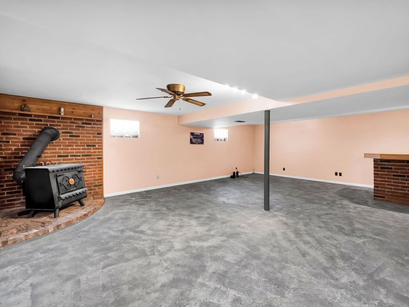 623 W Johns Hill Road, Wilder, KY 41076 Photo 23