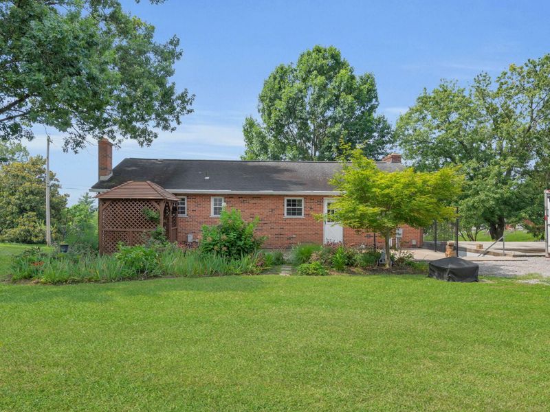 623 W Johns Hill Road, Wilder, KY 41076 Photo 34